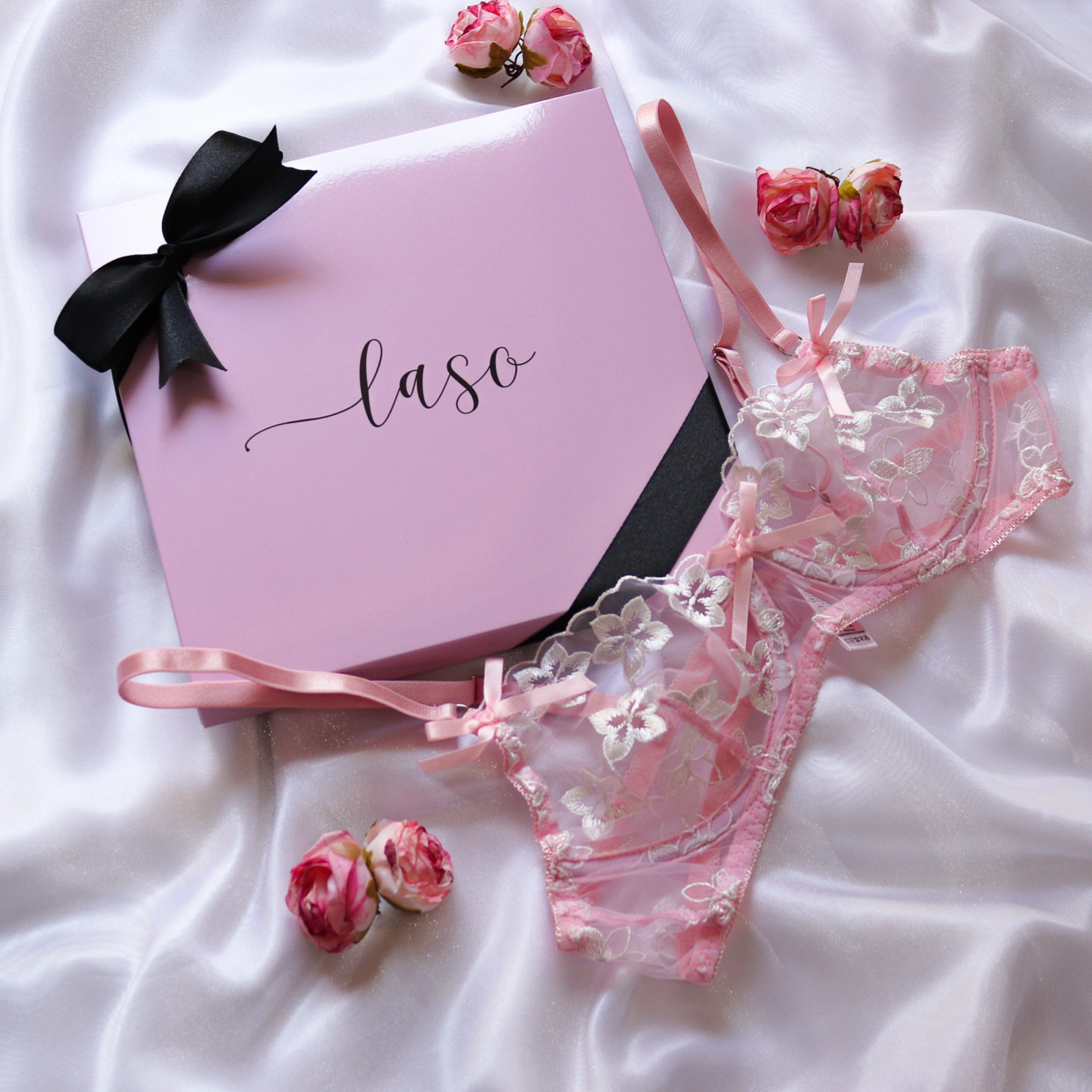 The Blush Blossom Set